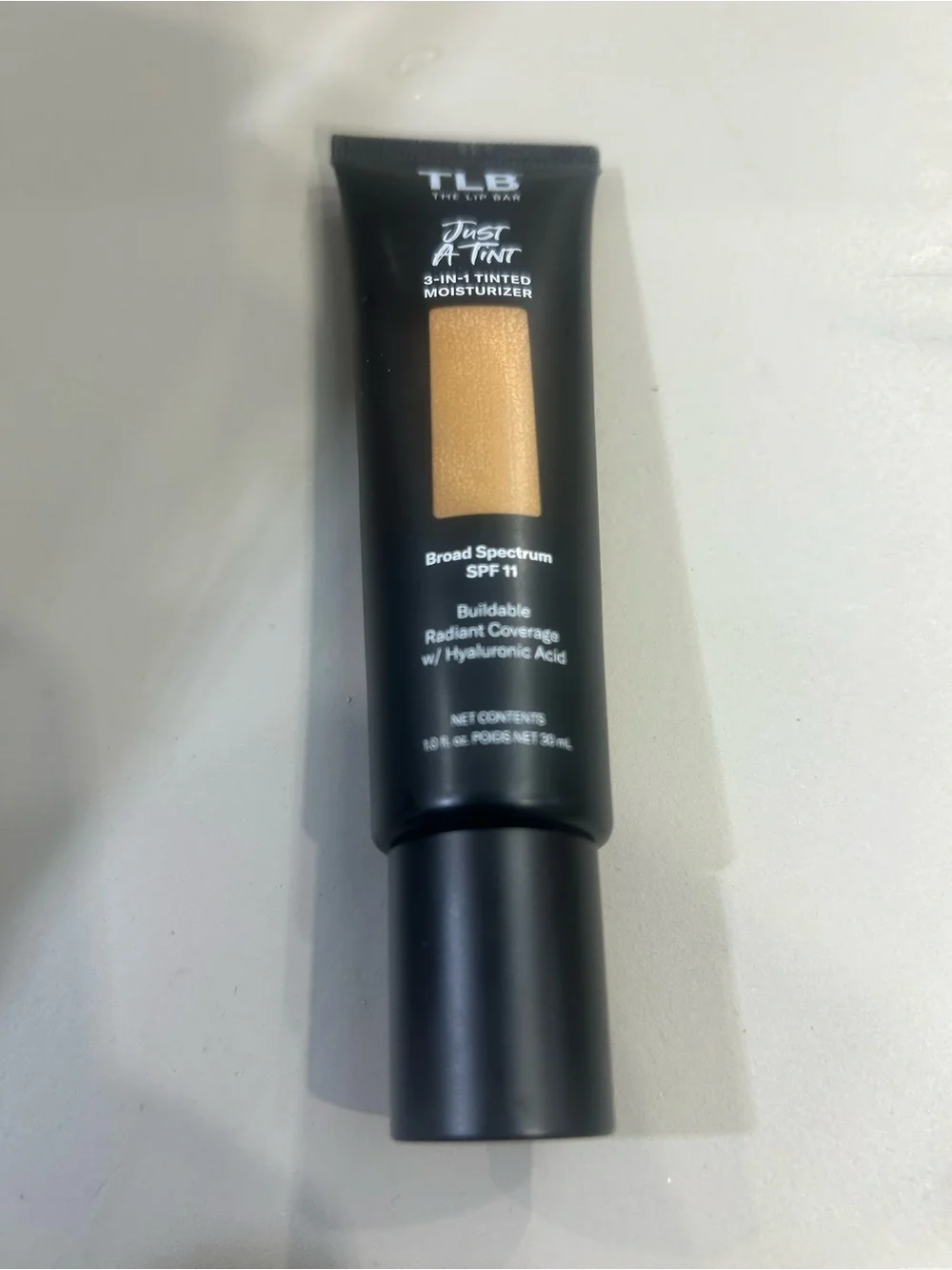 TLB JUST A TINT 3-IN-1 TINTED SKIN MOISTURIZER